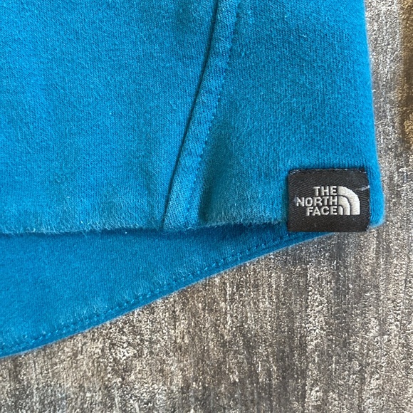 The North Face Women’s Sweater - Picture 4 of 7